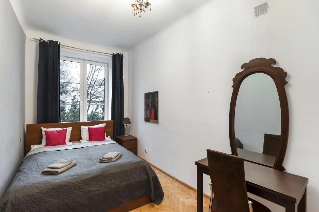 Golden Apartments Warsaw - Huge Comfortable 4 Bedrooms Apartment - Old Town - Freta